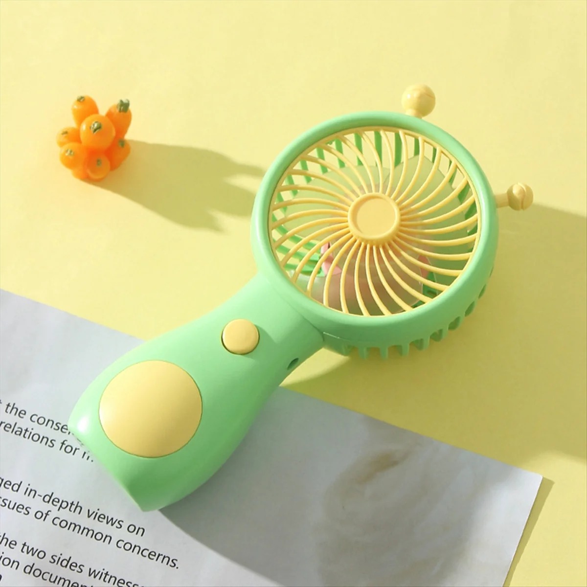 Cute Snail Charging Fan Handheld Mini Portable USB Charging (2)