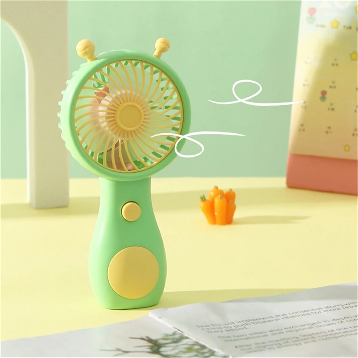 Cute Snail Charging Fan Handheld Mini Portable USB Charging (3)